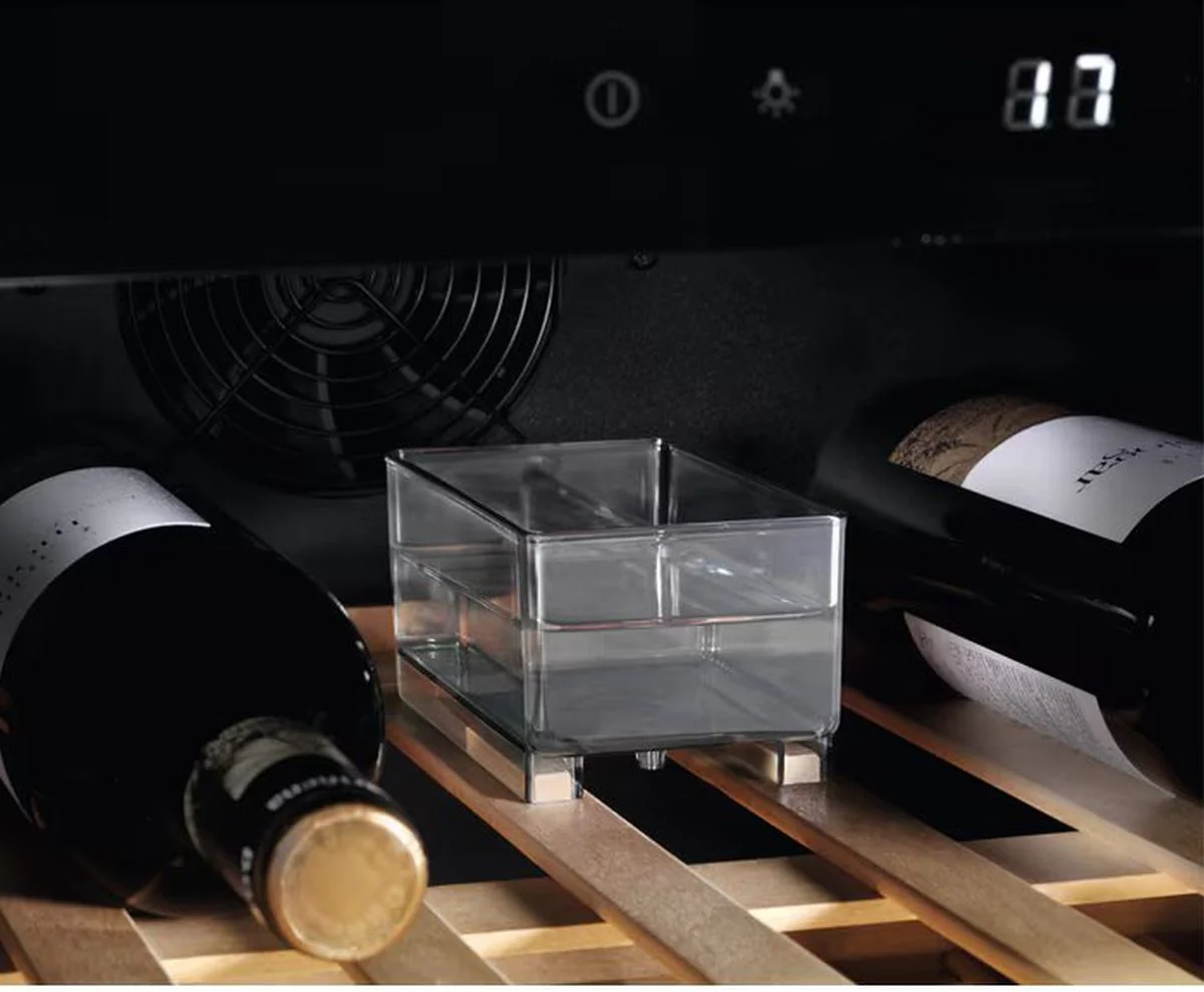 AEG Built In Wine Cooler AWS4052B5B - Black / Glass - Image 6