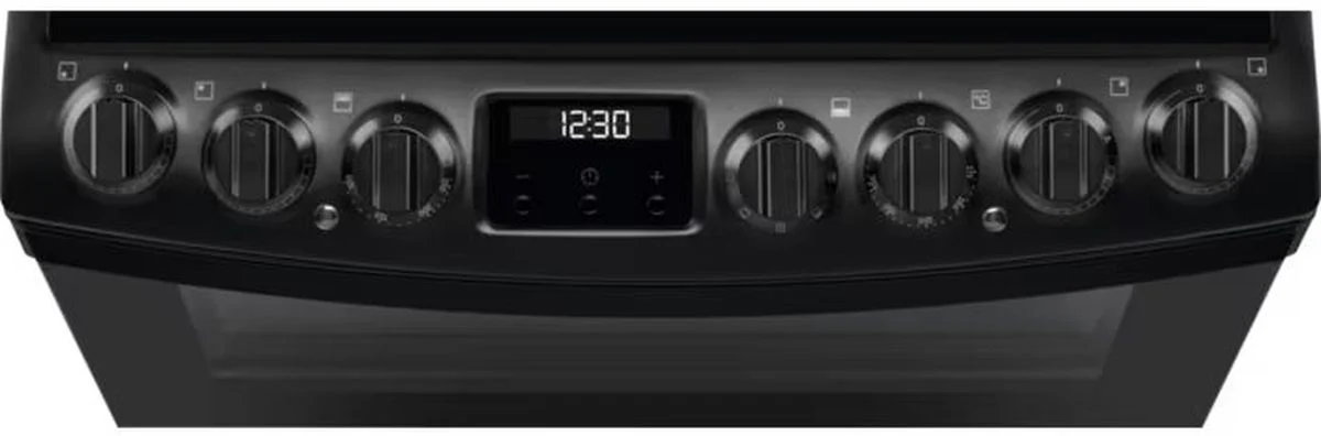AEG Slot In Cooker Induction CIB6743MCB - Matt Black - Image 2
