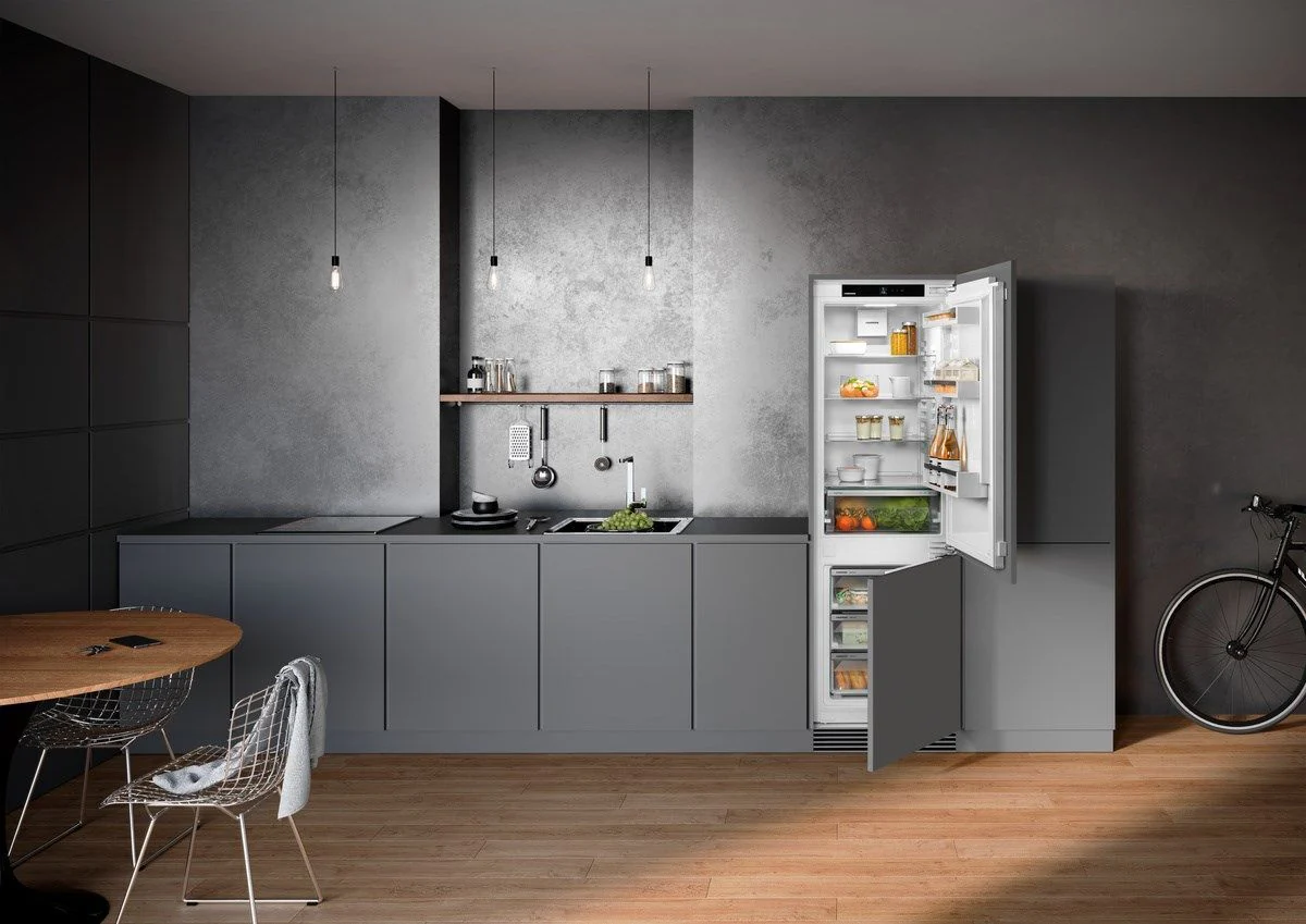 Liebherr Built In Fridge Freezer Frost Free ICNE5103 - Fully Integrated - Image 4