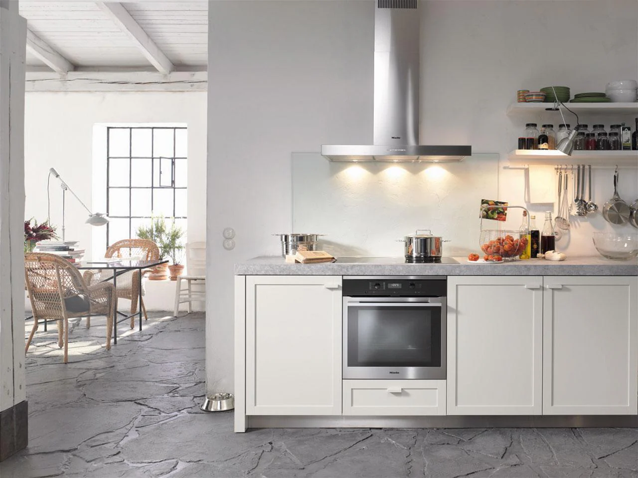 Miele Chimney Hood DAPUR98W - Stainless Steel - Image 2