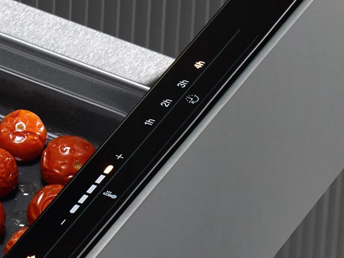 Miele Warming Drawer ESW7010-MB - Matt Black - Image 6