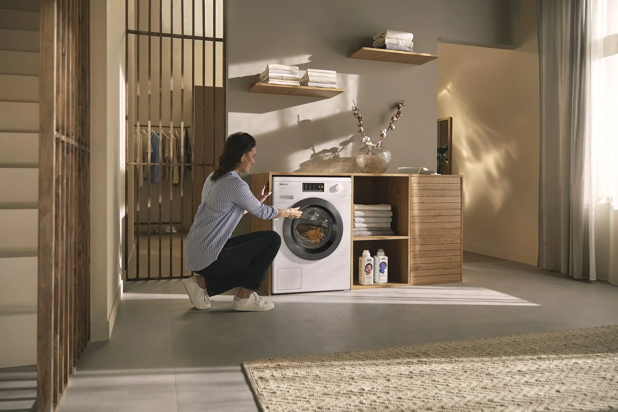 Miele Freestanding Washing Machine WEA125WCS - White - Image 5