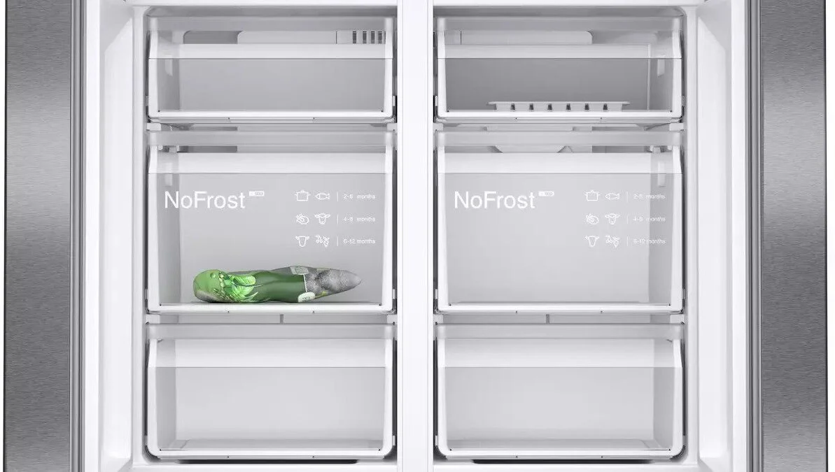 Siemens Freestanding American Style Refrigeration KF96NAXEAG - Black Steel Doors - Image 6