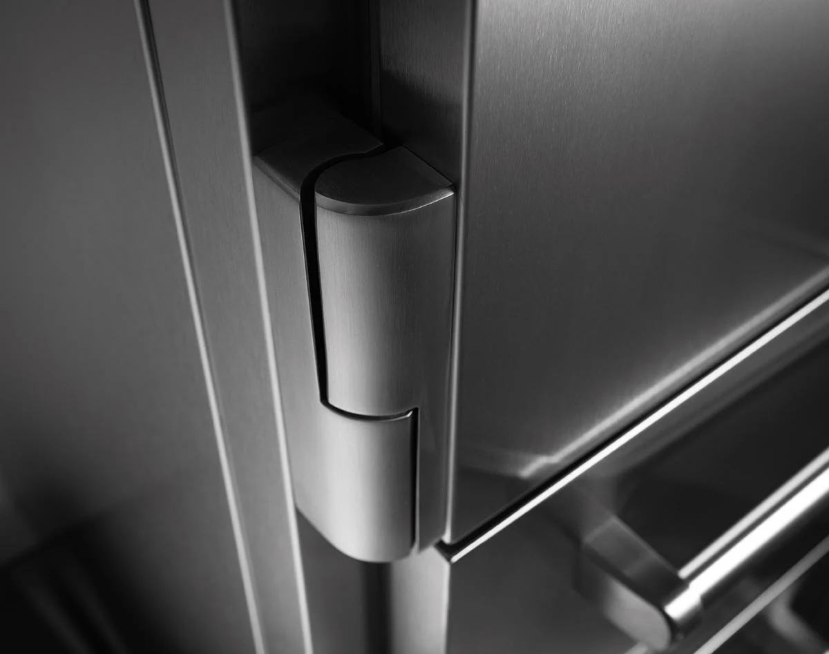 Sub-Zero Built In American Style Refrigeration ICBPRO4850G - Stainless Steel - Image 10