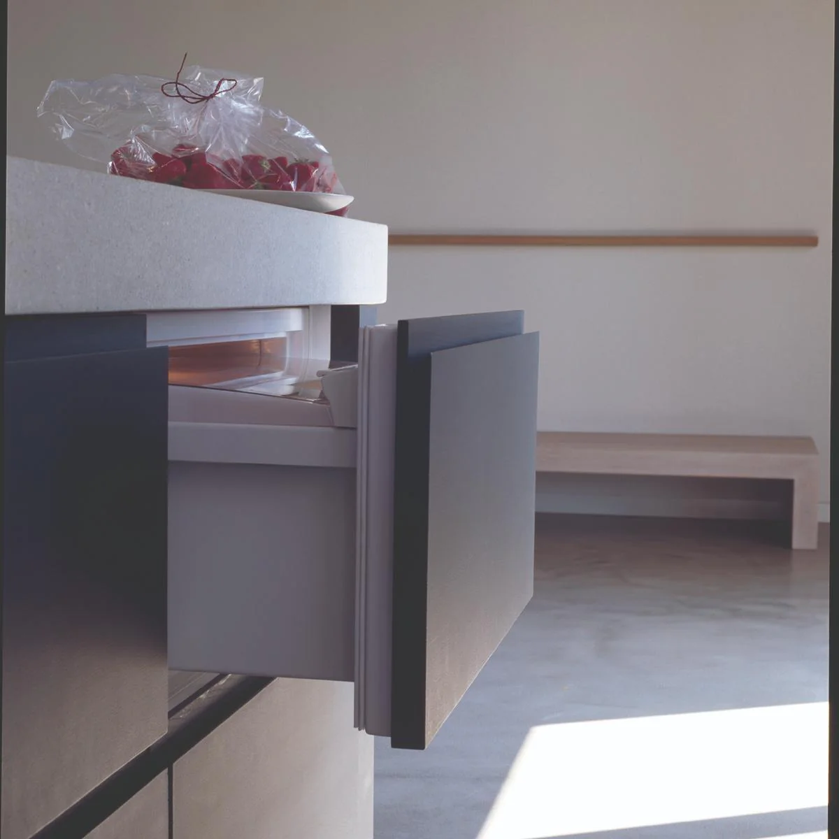 Sub-Zero Built In Upright Freezer Frost Free ICBID-30FI - Integrated - Image 4